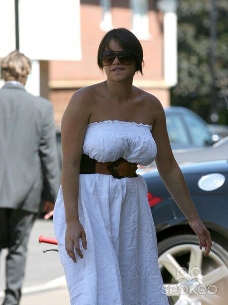 Jade Goody - tetas, pokies, culo, gordita,