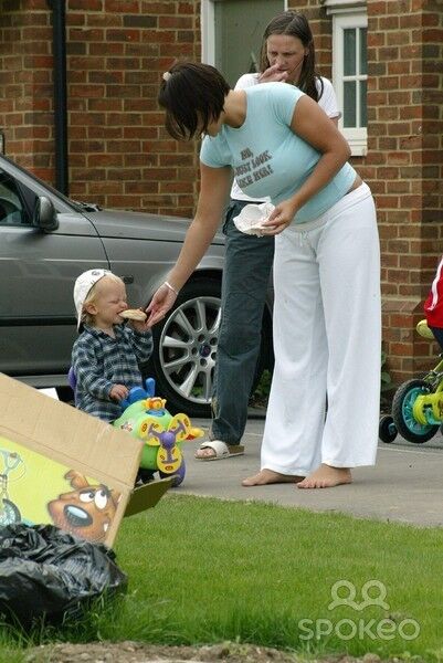 Jade Goody - tetas, pokies, culo, gordita,