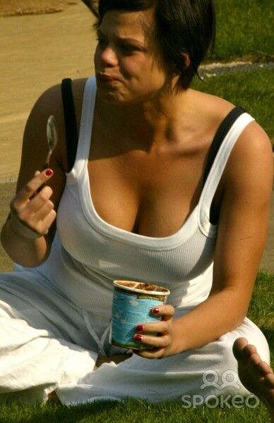 Jade Goody - tetas, pokies, culo, gordita,