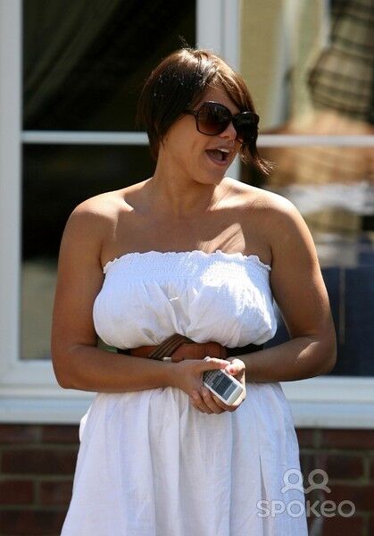 Jade Goody - tetas, pokies, culo, gordita,