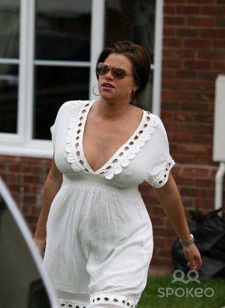 Jade Goody - tetas, pokies, culo, gordita,