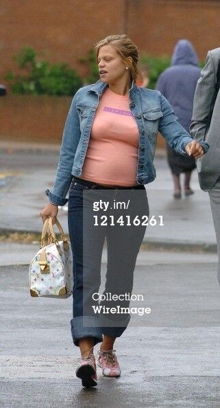 Jade Goody - tetas, pokies, culo, gordita,