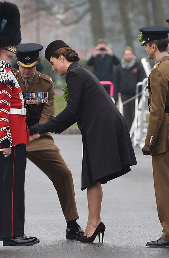 Kate Middleton - falsificações mistas.