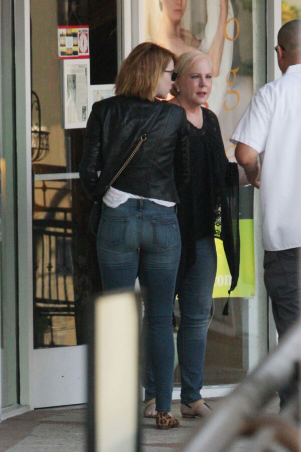 Emma stone has ass!