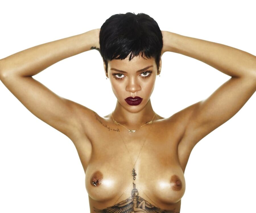 Rihanna – Des photos topless « sans vergogne »