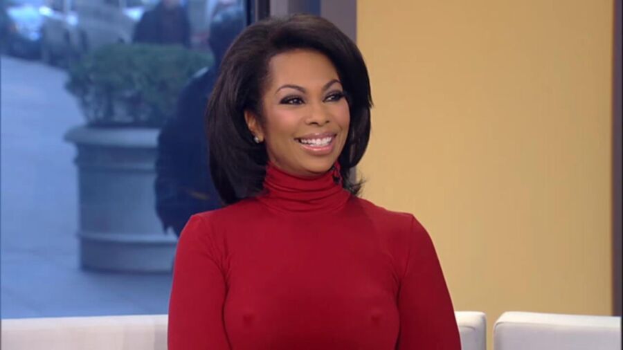 Harris Faulkner Fox News babe fake nipple pokies