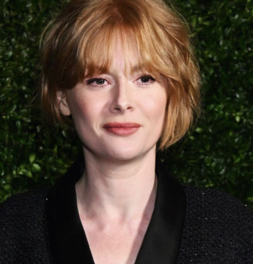 Emily Beecham / atriz inglesa