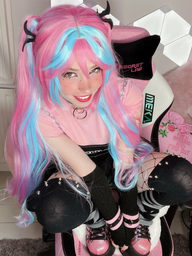 Belle Delphine - Bubble gum emo part one