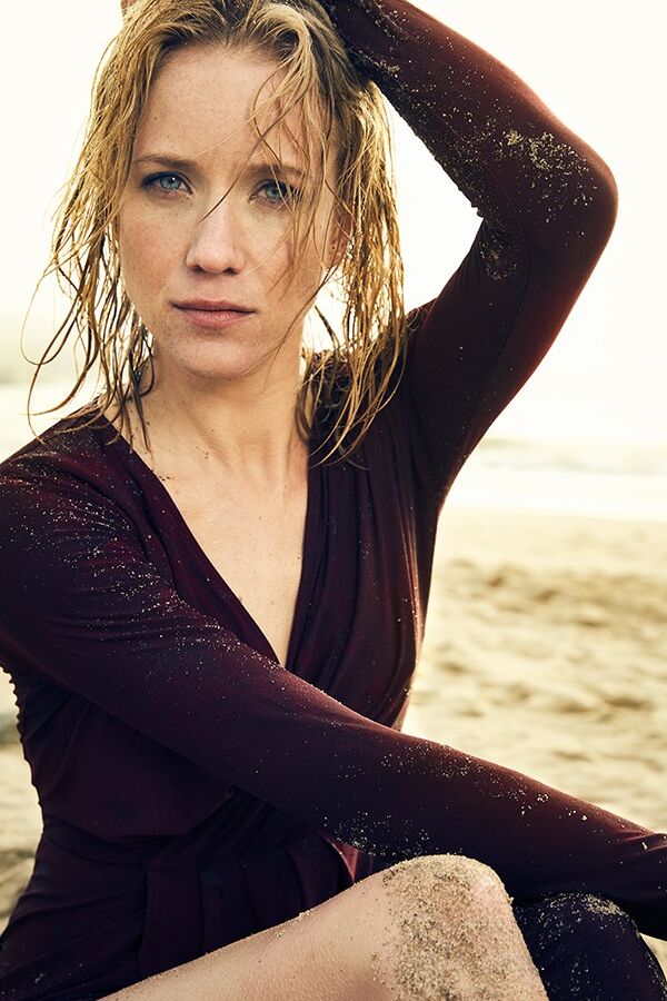 Jessy Schram