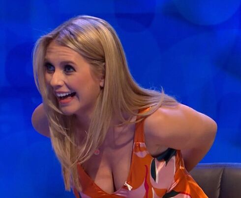 Rachel Riley.BIG PEITO LOIRA MILF