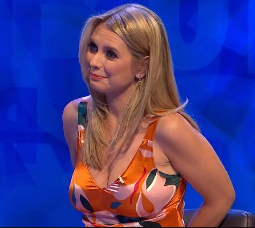 Rachel Riley.BIG PEITO LOIRA MILF