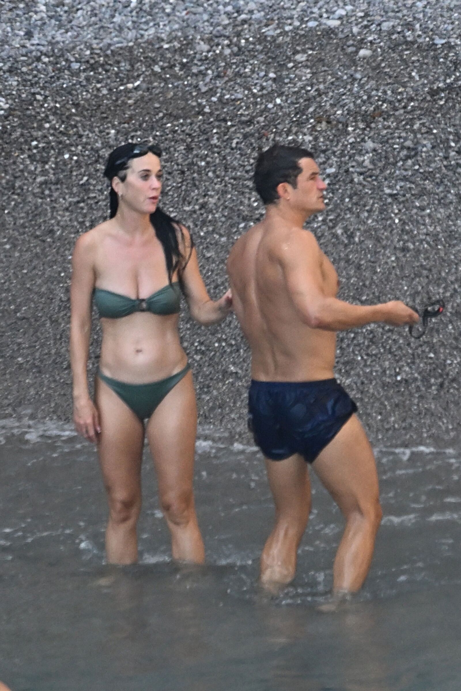 Katy Perry en bikini sexy lors d'une escapade italienne à Maiori