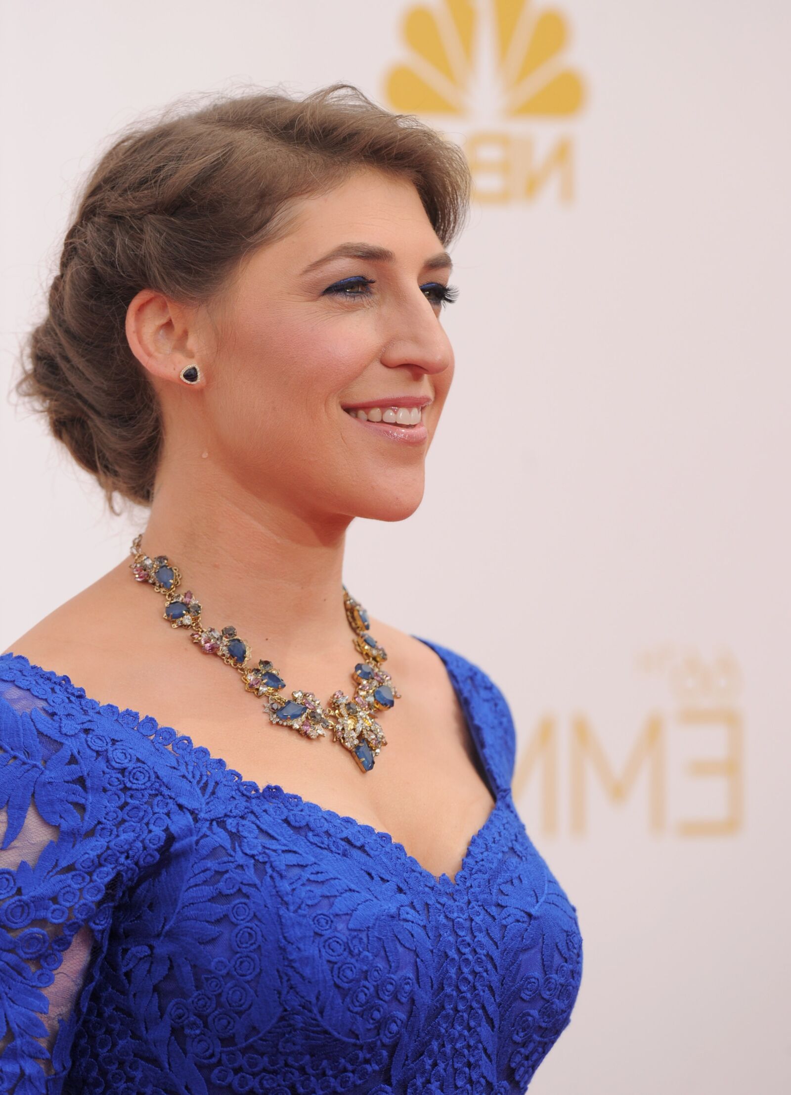 Titten Mayim Bialik