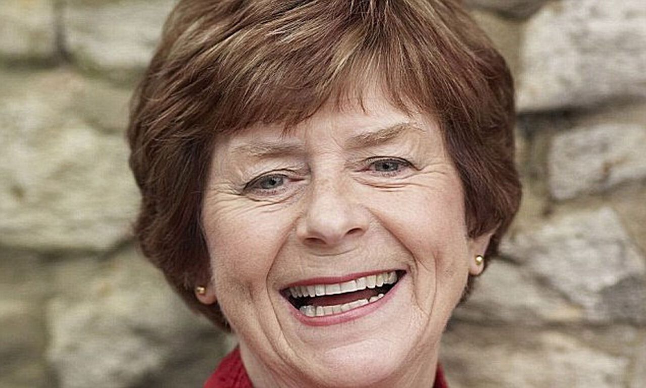 PAM AYRES