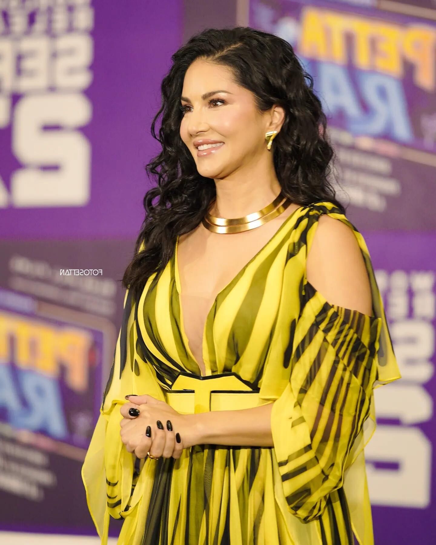 Sunny Leone Petta Rap-Pressetreffen in Kochi, Indien, September 2024