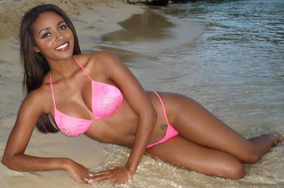 Brandi Rhodes