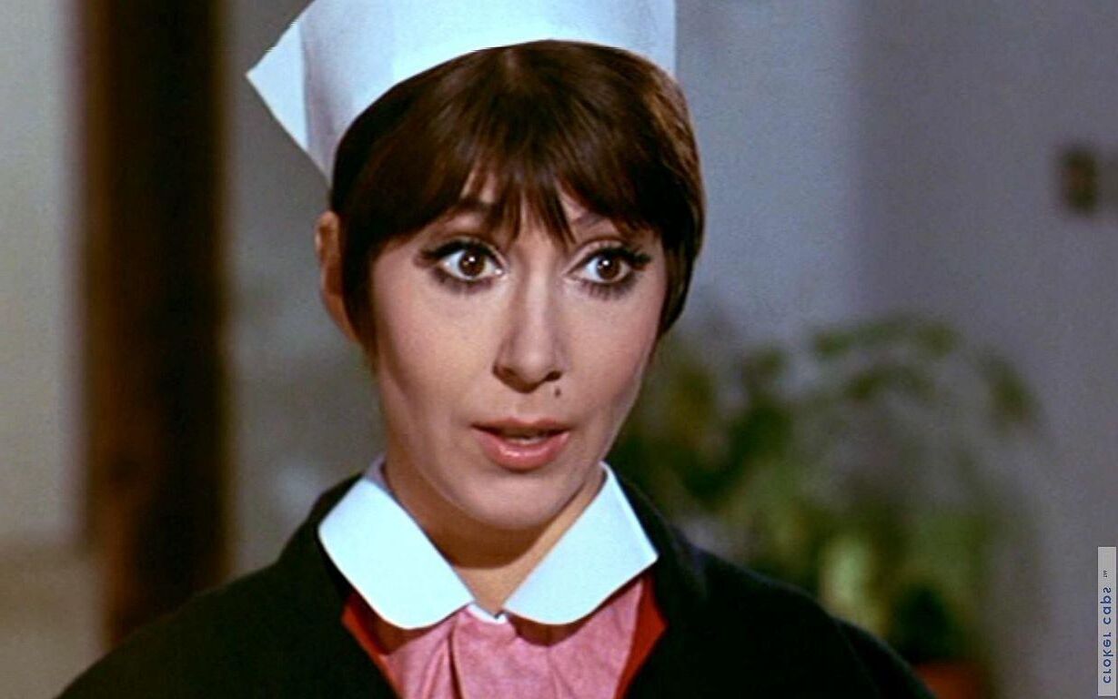 Desfrute de uma punheta com ANITA HARRIS