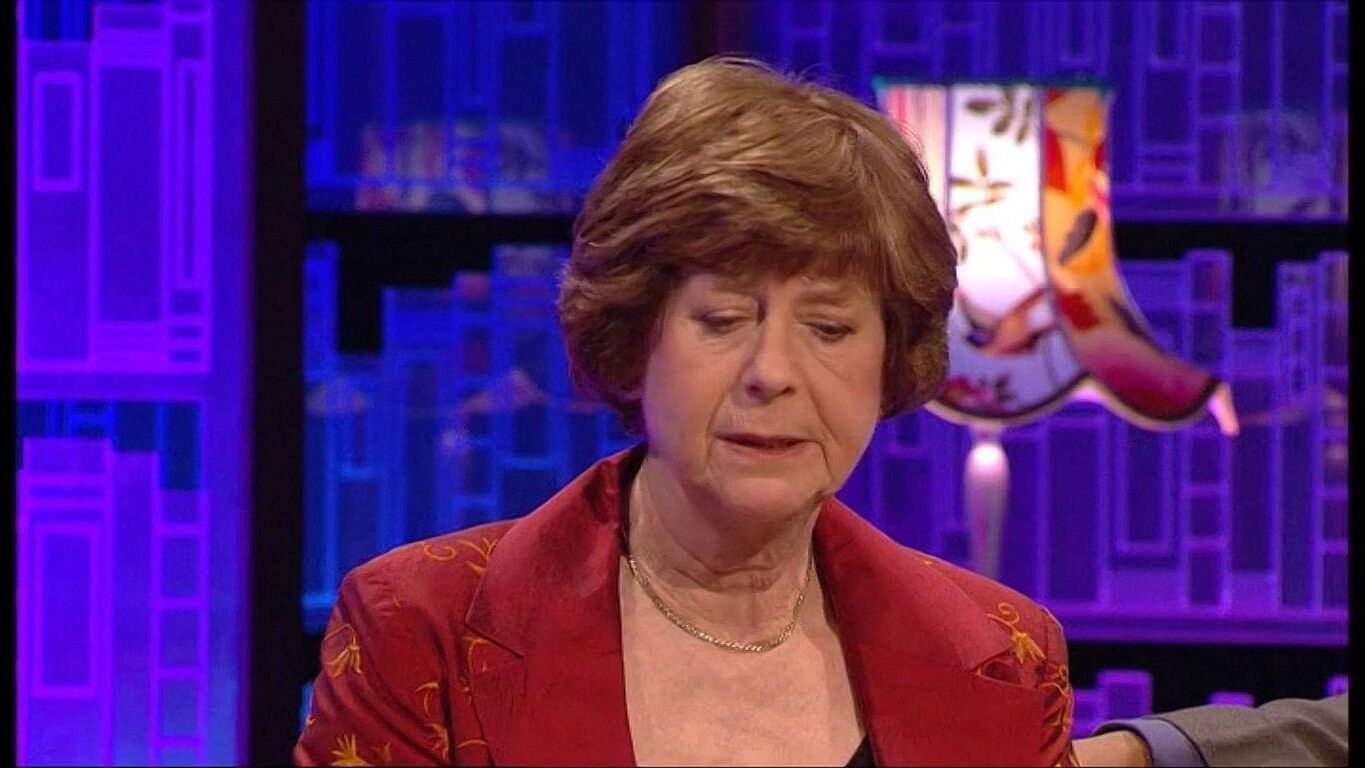 Masturbando com a sexy PAM AYRES