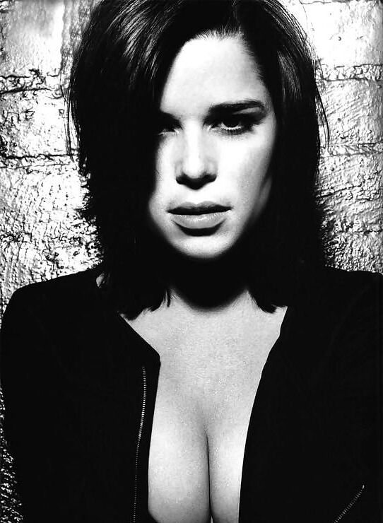 Neve Campbell