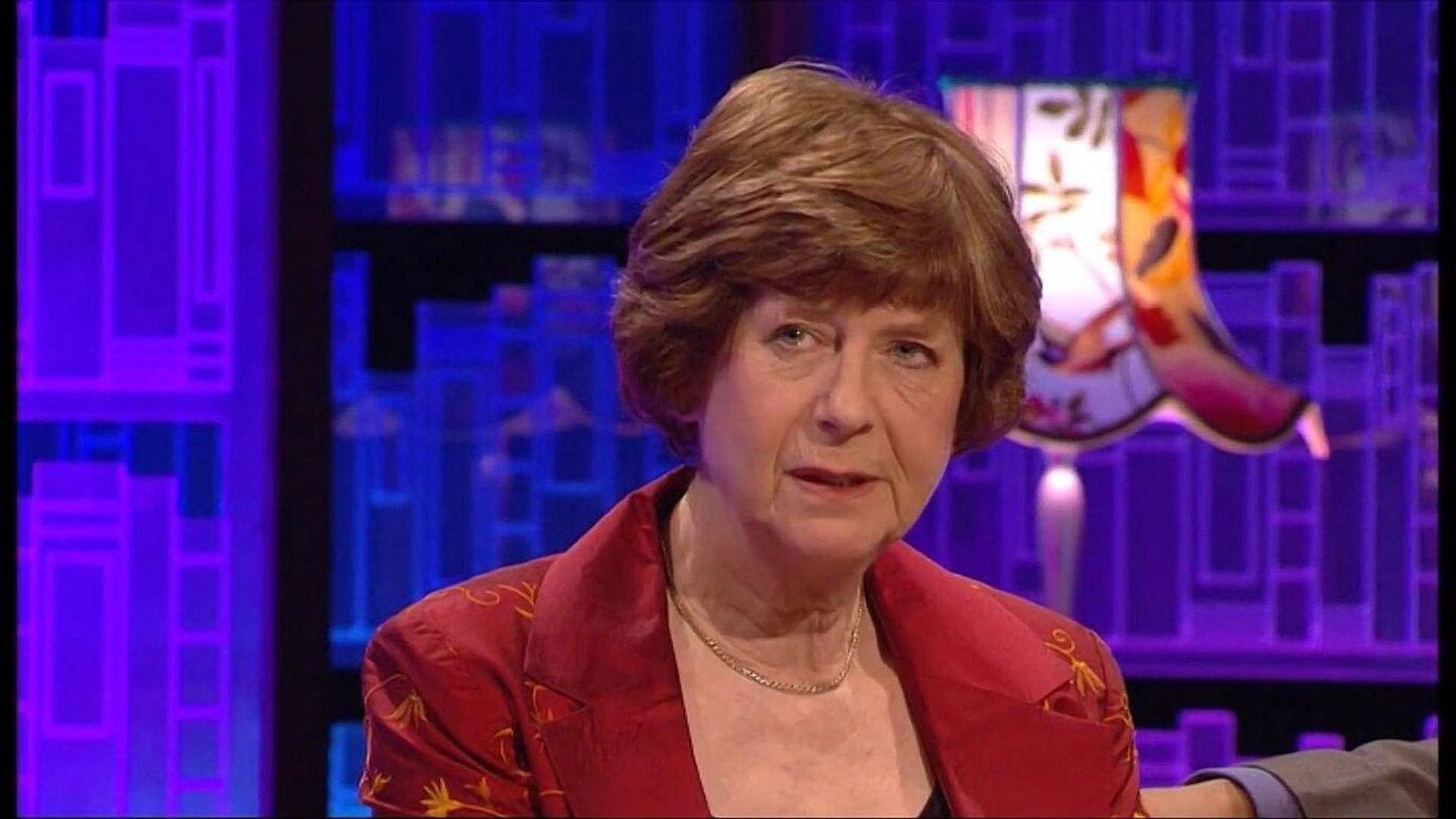 Masturbando com a sexy PAM AYRES