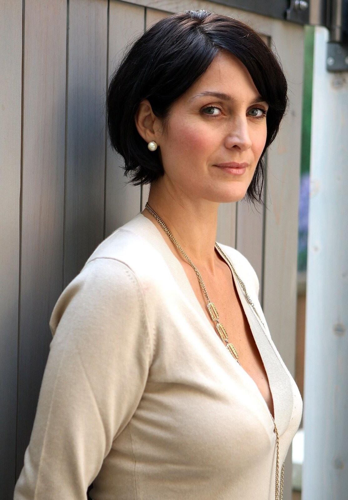 Carrie Anne Moss