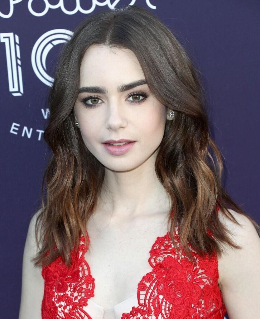 Lily Collins tão sexy