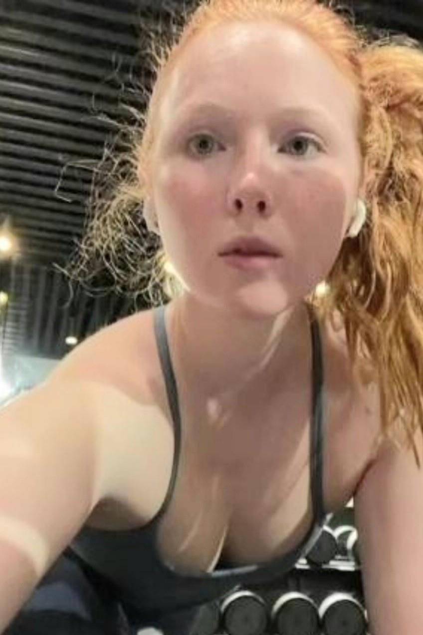 Molly Quinn   Misc   #1105