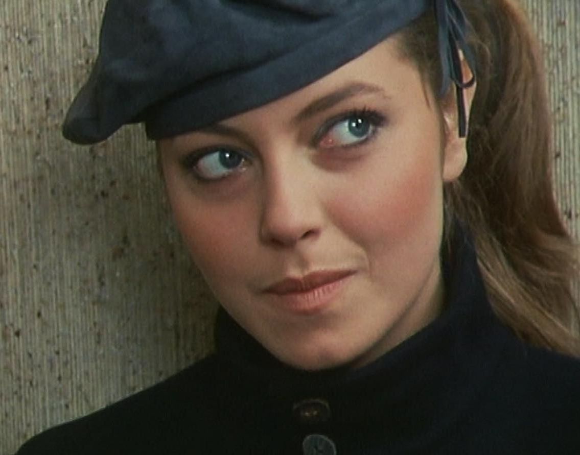 Famous Gals: Greta ScacchI