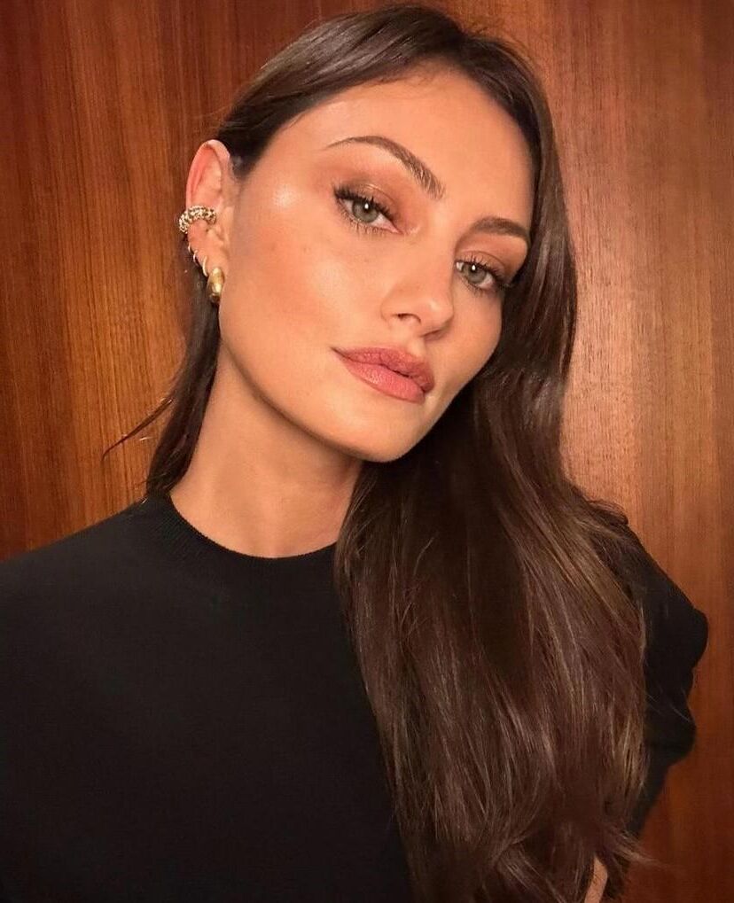 Phoebe Tonkin