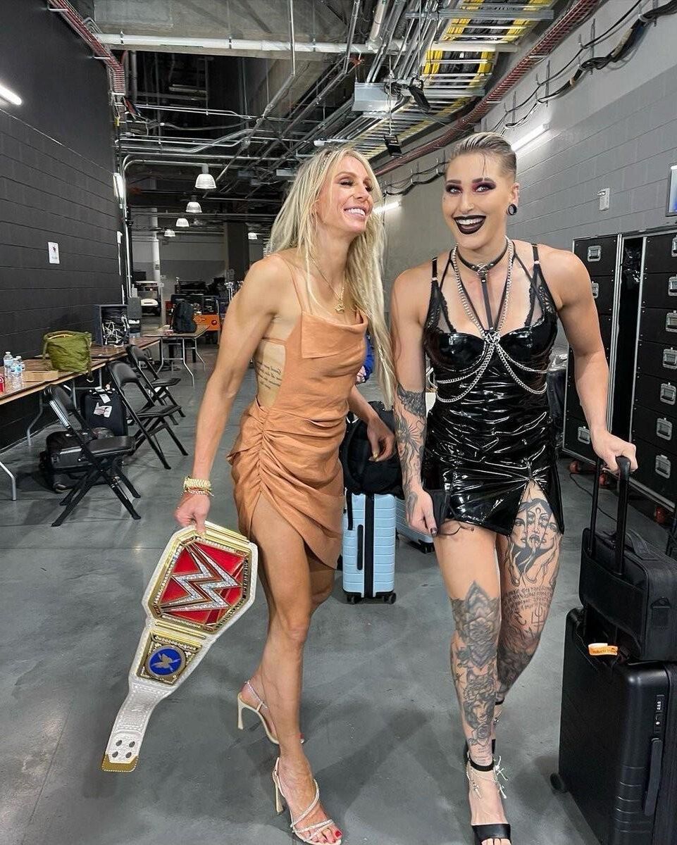 Pro Wrestling Sluts: Charlotte Flair