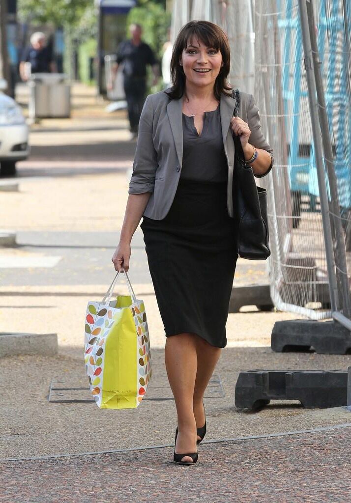 Lorraine Kelly Tv Presenter Milf In Tights