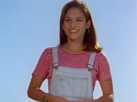 Amy Jo Johnson