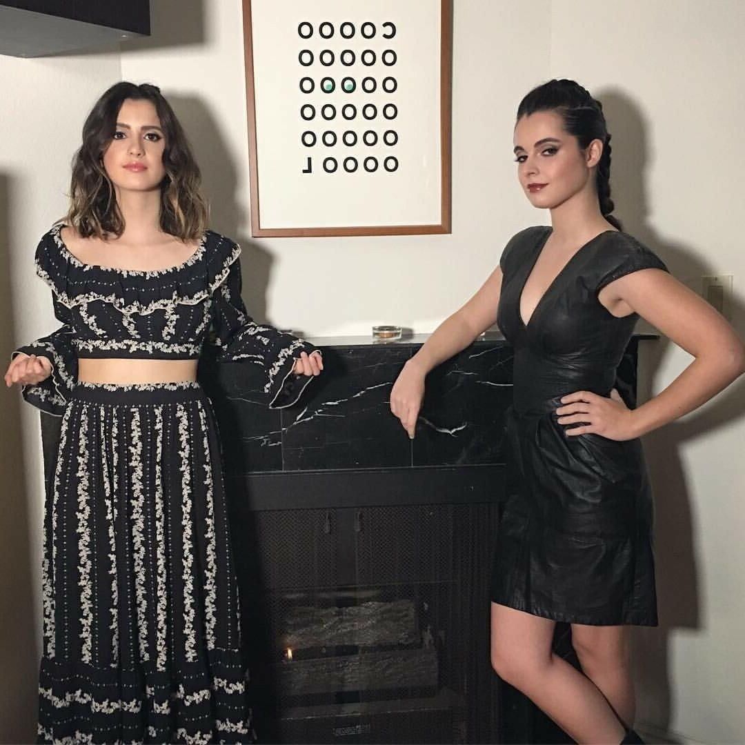 Laura y Vanessa Marano