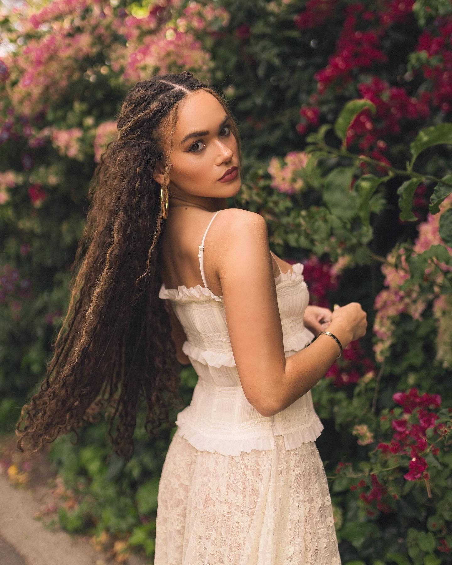 Madison Pettis   Bikini + Sexy Dresses + Photoshoot