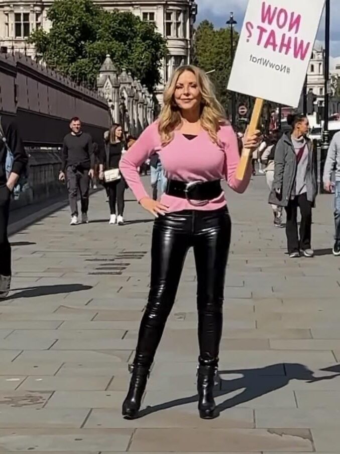 Кожаные брюки Carol Vorderman