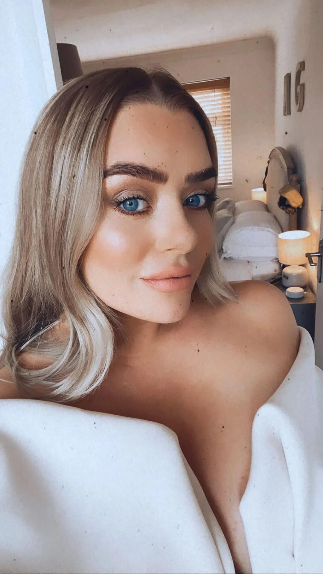 Amy christophers mafs uk babe 