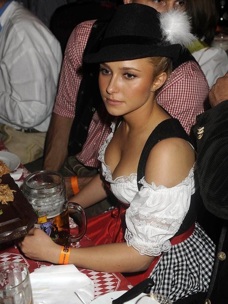 Fotzen im Dirndl