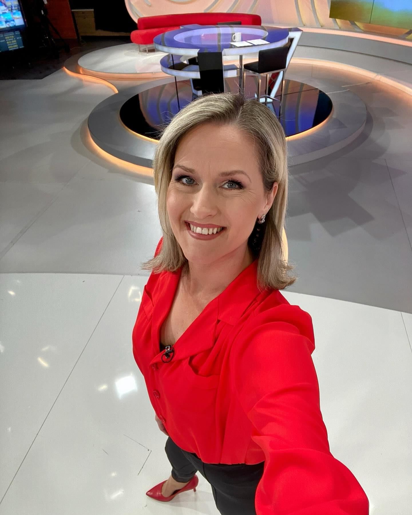 A bela e apresentadora de televisão da Bósnia, Alma Dautbegovic Voloder