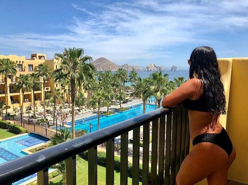 Rachael Nemi Tries To Hide Bikini Past Wankers Still Jerking Off