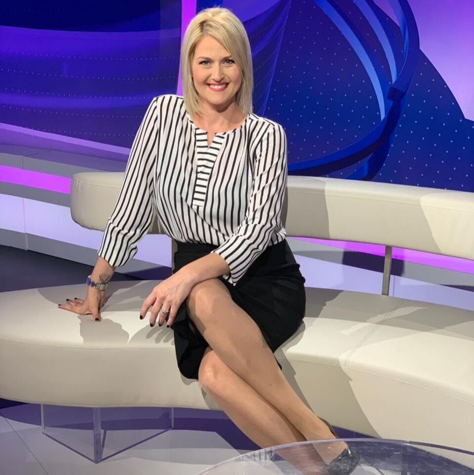 A bela e apresentadora de televisão da Bósnia, Alma Dautbegovic Voloder