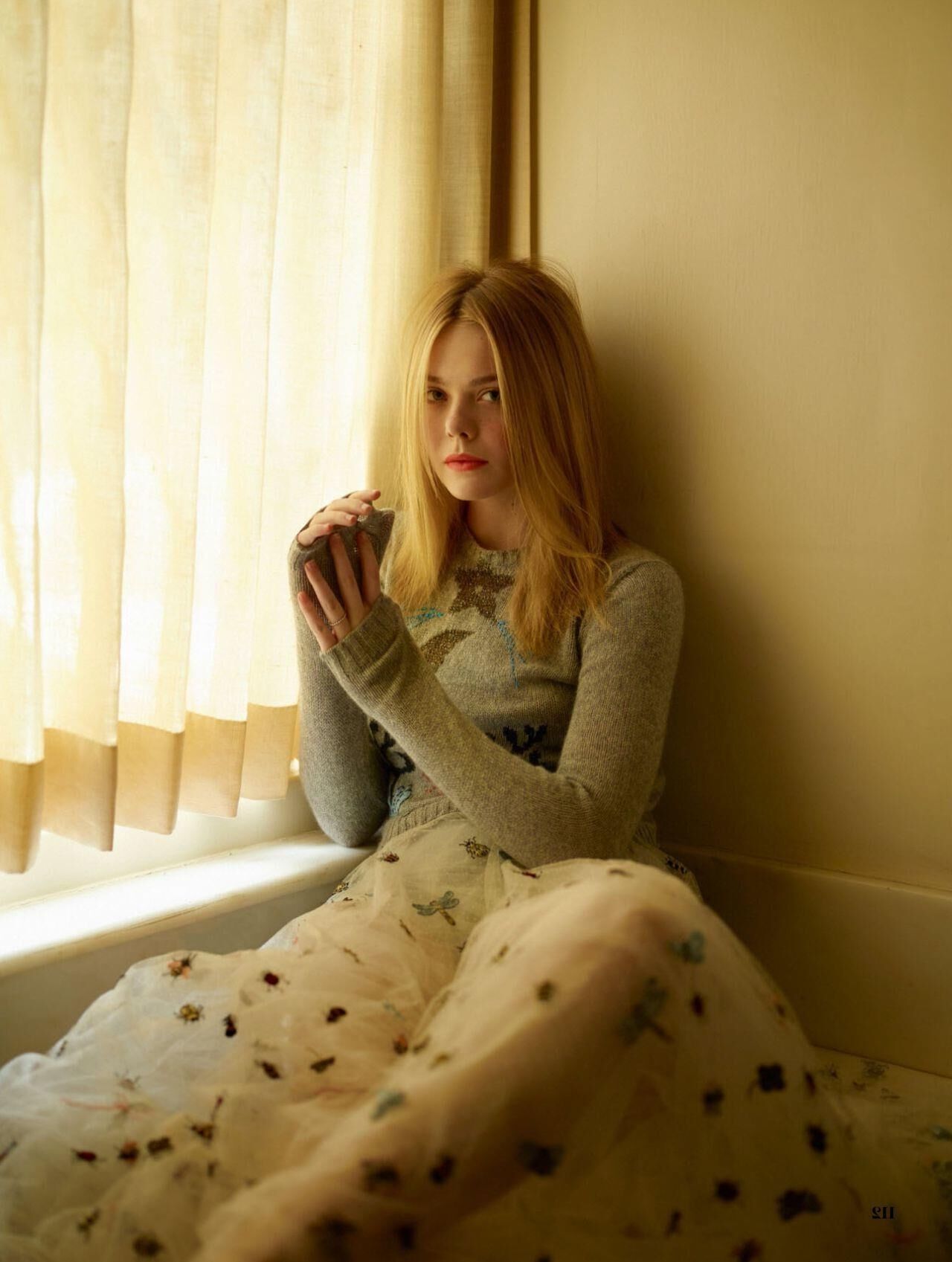 Сексуальная шлюшка Elle Fanning