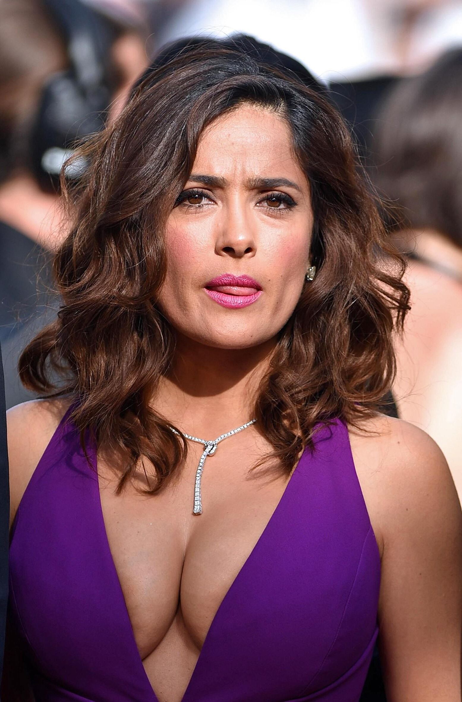 Diosa MILF tetona Salma Hayek, material de primera titfuck