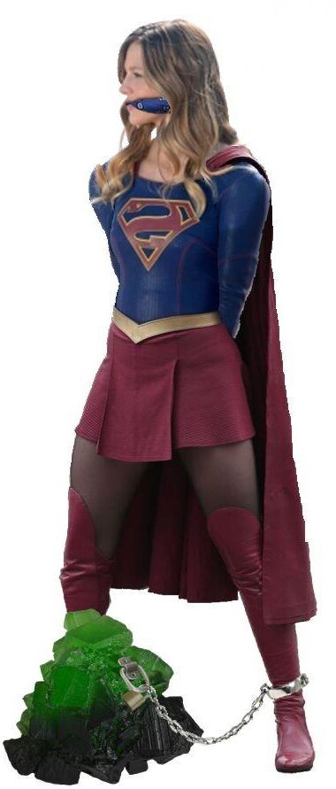 Supergirl varios disfraces