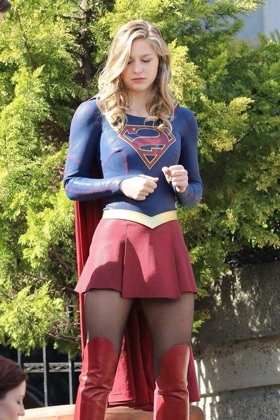 Supergirl varios disfraces