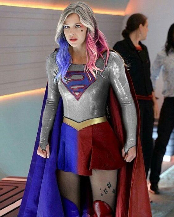 Supergirl varios disfraces