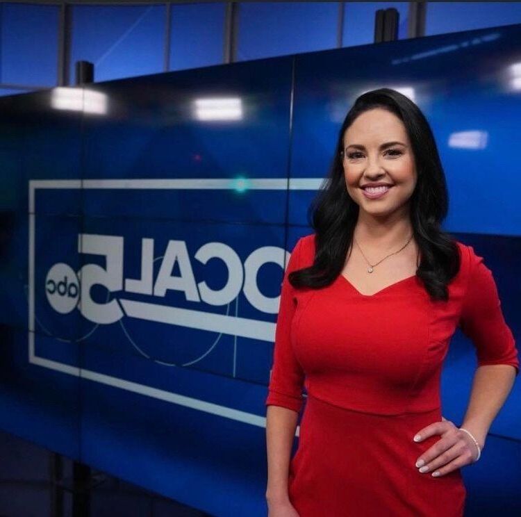 Samantha Mesa Newscaster AI nudes and hot pics