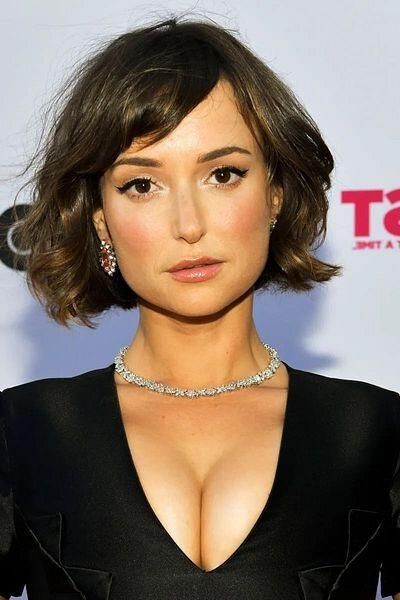 Milana Vayntrub Lily ATT girl \"Mommy Milkers\" big tits nude