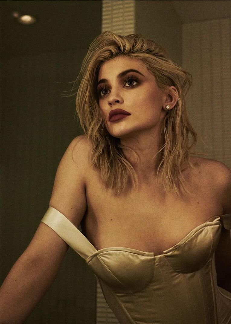 Titten Kylie Jenner