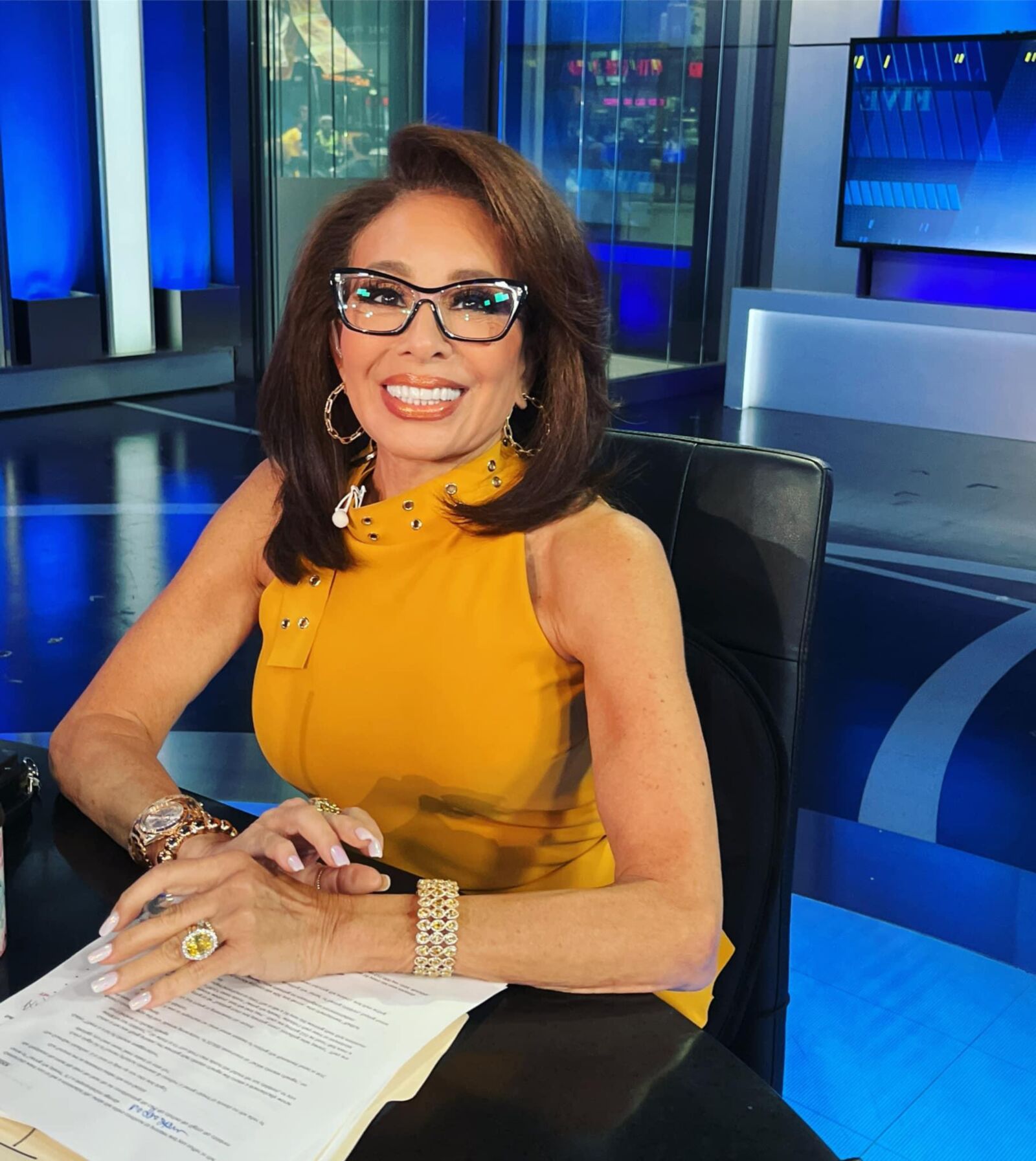 Ongles Jeanine Pirro