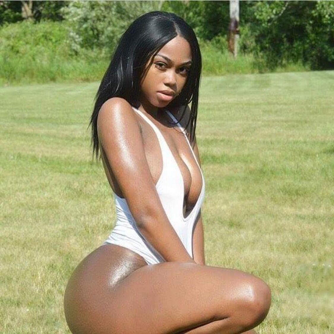 Ebony/Latina Sexy Dressed NN 